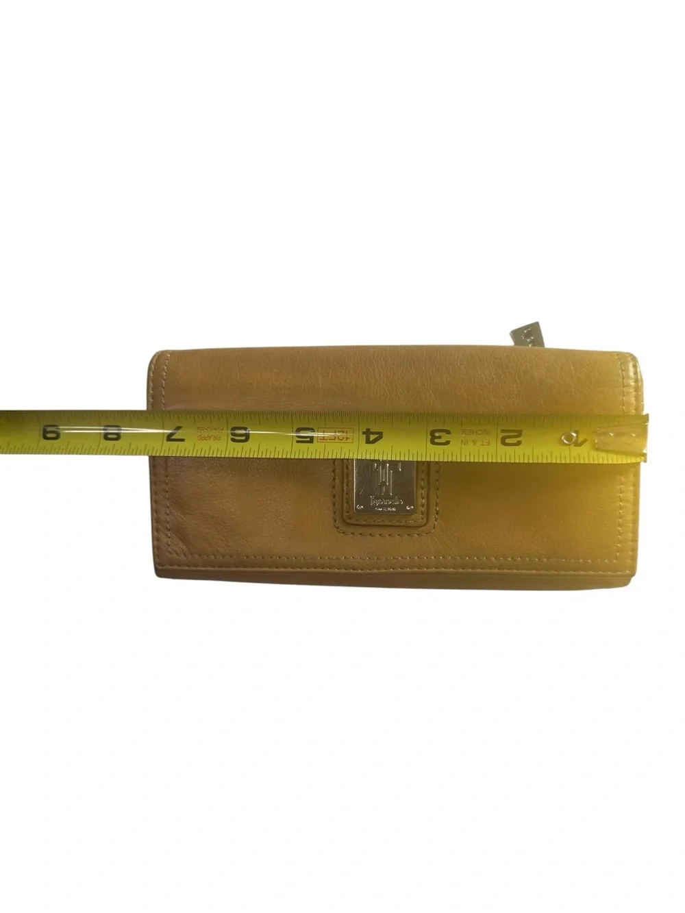 Tignanello Genuine Leather Wallet Camel Brown Bifold Organizer Zip Pockets